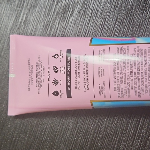 Bath & Body Works Pink Cashmere Ultimate Hydration Body Cream - Picture 4 of 4